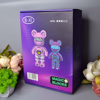 Светящийся конструктор Magic Blocks Bearbrick 9004 (4031 деталь, 50 см, фиолетовый)