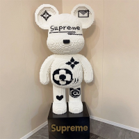 Детский конструктор MAGIC BLOCKS Bearbrick 9978 "Supreme" (16 789 деталей, высота 68 см)