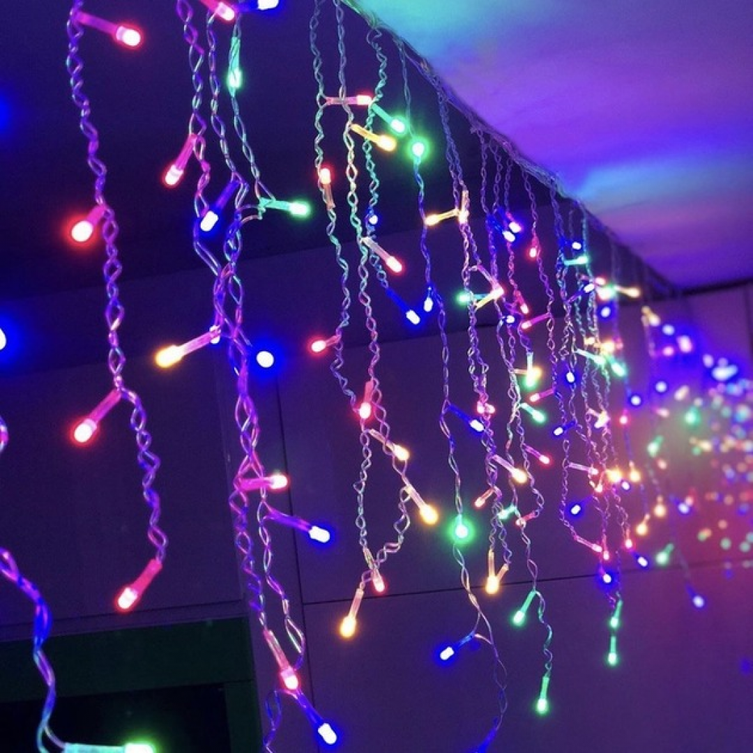 Гирлянда светодиодная «Бахрома», 120 LED, 3×0,5 м, мультицвет, прозрачный провод, от сети Гирлянда светодиодная «Бахрома», 120 LED, 3×0,5 м, мультицвет, прозрачный провод, от сети