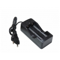 Зарядное устройство на 2 аккумулятора 18650 