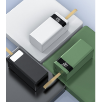 Павербанк, 35000 мА·ч, 4 USB-выхода, фонарик Павербанк, 35000 мА·ч, 4 USB-выхода, фонарик