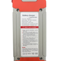 Зарядное устройство Fully Intelligent Pulse Repair Charger, 12–24V, 8A Зарядное устройство Fully Intelligent Pulse Repair Charger, 12–24V, 8A