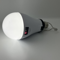 Аварийная светодиодная лампочка Y6930, 30W, AC110-265V, 3*18650 Аварийная светодиодная лампочка Y6930, 30W, AC110-265V, 3*18650