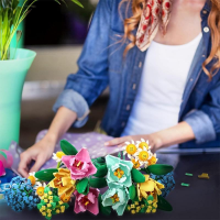 Конструктор «Букет тюльпанов», 655008, 837 деталей Конструктор «Букет тюльпанов», 655008, 837 деталей