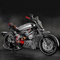 Конструктор «Мотоцикл Летающий метеор - 1260», 672002, 827 деталей