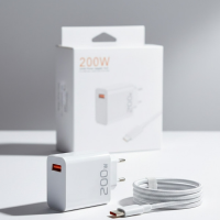 Сетевое зарядное устройство USB 200W, с кабелем USB-C