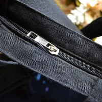 Чёрный шоппер 24-202 на молнии с карманом 40х34см