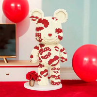Конструктор Magic Blocks Bearbrick “Kisses” - 45 см, 9307 Конструктор Magic Blocks Bearbrick “Kisses” - 45 см, 9307