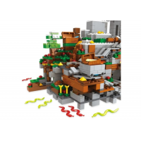 Конструктор «Mineworld Горная пещера» (Minecraft), SJ8806, 1089 деталей Конструктор «Mineworld Горная пещера» (Minecraft), SJ8806, 1089 деталей